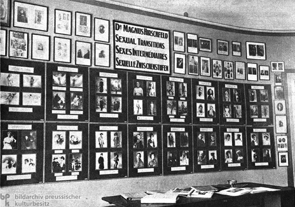 Magnus Hirschfeld-Archiv im Institut für Sexualwissenschaft, Berlin (1925)