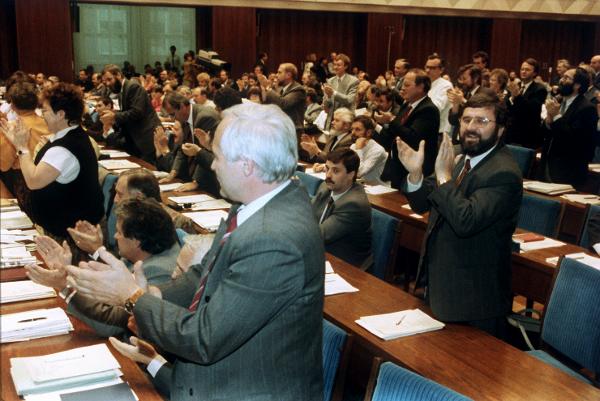 Abstimmung zum Einigungsvertrag in der Volkskammer (20. September 1990)