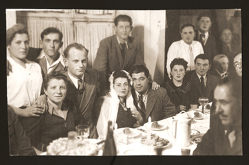 Wedding in the Heidenheim Camp (1946)