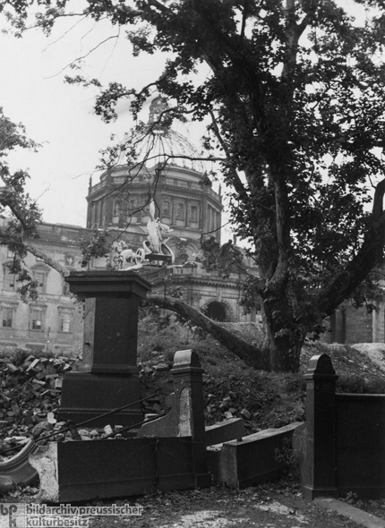 Trümmer vor dem Königlichen Stadtschloss (1947)
