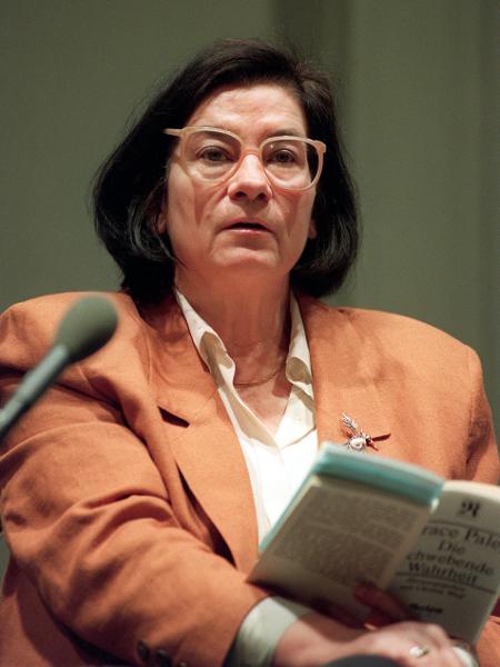 Die Schriftstellerin Christa Wolf (1992)