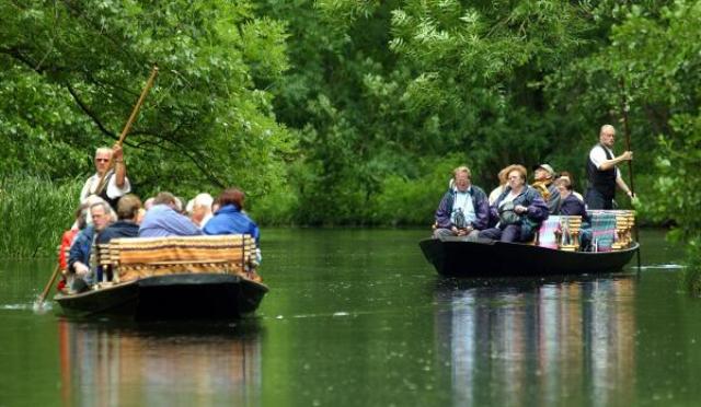 East German Tourist Attraction: Spree Forest (June 24, 2004)