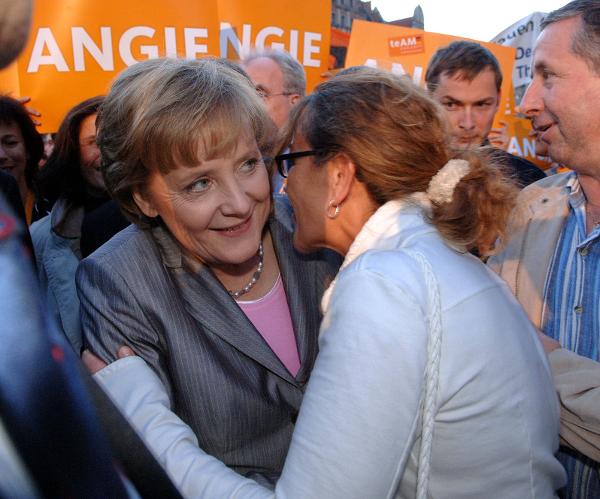 Angela Merkel bei einer Wahlkampfveranstaltung in Erfurt (26. August 2005)