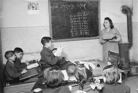 Mathematik-Unterricht im Lager (1945-48)