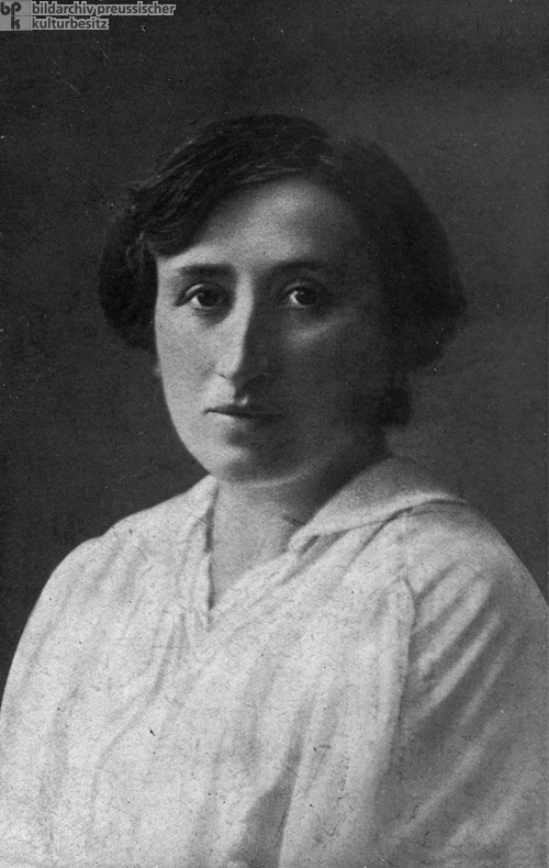 Rosa Luxemburg, Mitbegründerin des Spartakusbundes (ca. 1918)