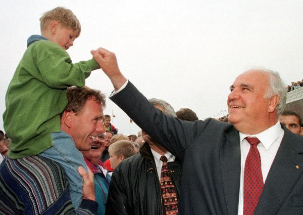 Helmut Kohl auf Wahlkampftour (29. Juli 1998)