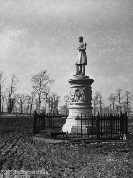 Monument to Friedrich Wilhelm III (1947)