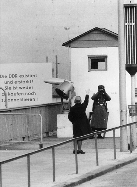 West-Berliner Besucherin (1966)