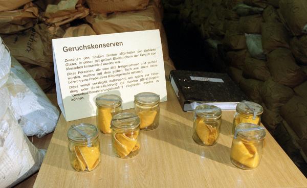 Individual Odor Samples Preserved by the Stasi (1990s)