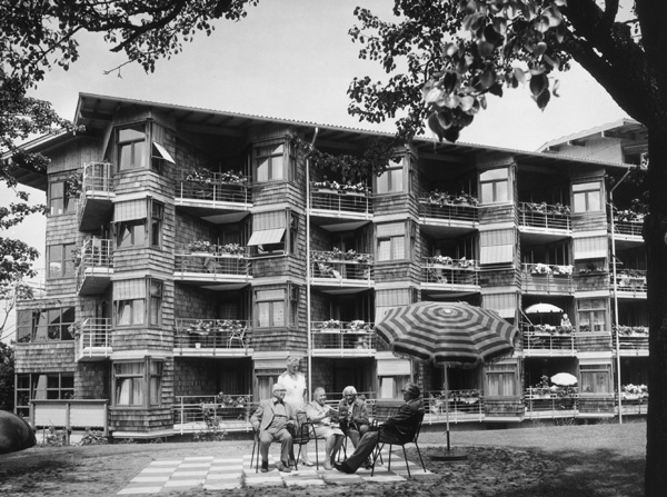 Home for the Elderly in Reutlingen (1977)