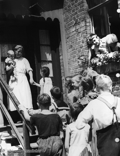 „Stadtkinder aufs Land” (Juni 1936)